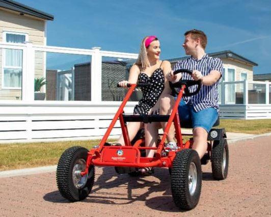 Hotel Olympic Holiday Caravan Selsey Esterno foto