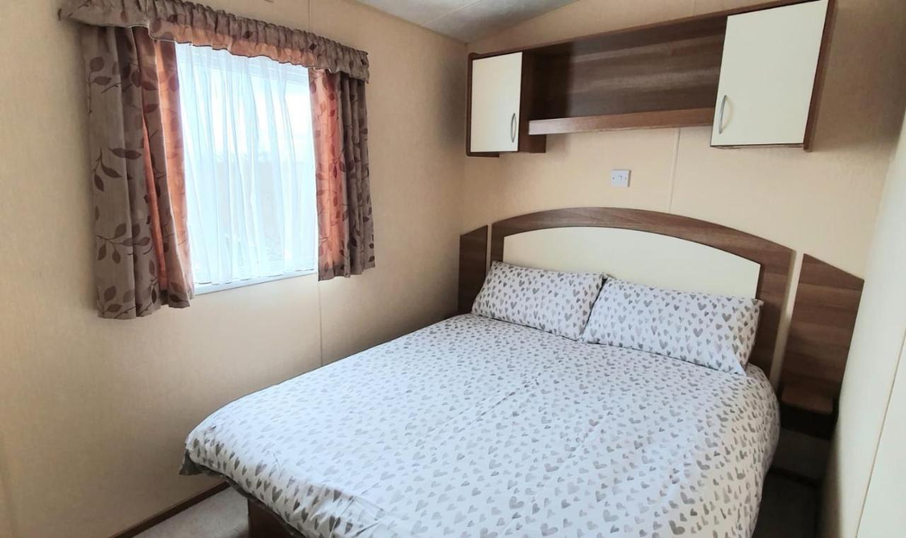 Hotel Olympic Holiday Caravan Selsey Esterno foto